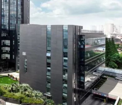 上海菟丝子网络有限公司解析互联网平台搭建的技术架构与优化策略